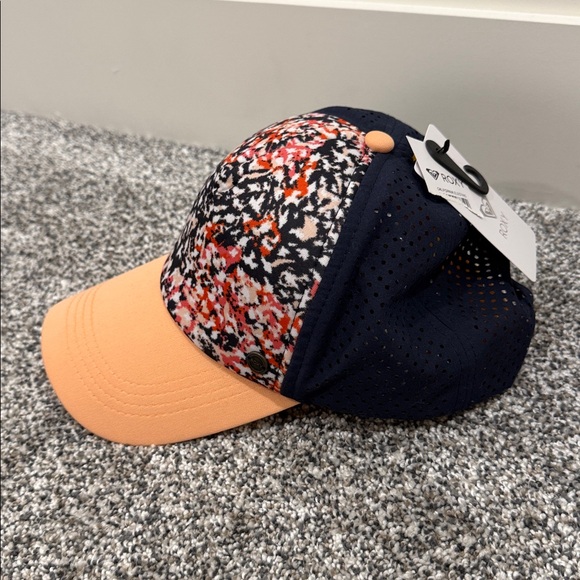 Roxy New Multicolor Adult Adjustable Activewear Sporty Hat with Peach Brim - Picture 2 of 8